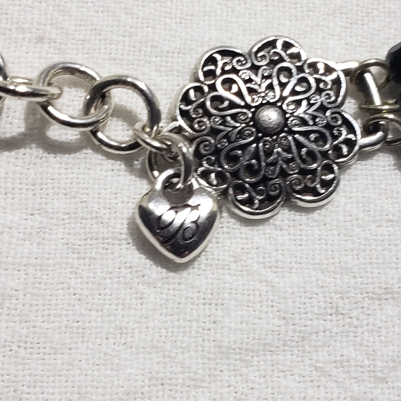 Beautiful Vintage Brighton Queen Anne Silvertone Scroll Floral Bracelet - Picture 4 of 8